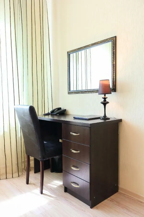 Vip House Hotel Astana 0*,